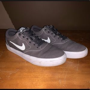 Nike SB Chron